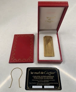 Must de Cartier Godron Gold Plated Fluted Lighter w/ Box + Certificate of Origin - Picture 1 of 10