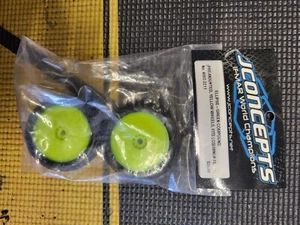 Team Losi Mini B Tires And Wheels Set New JCONCEPTS 4002-2211 - Picture 1 of 1