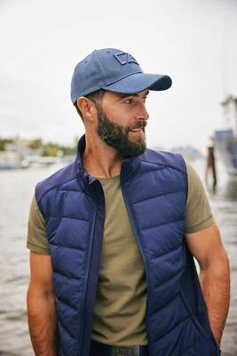 Cutter & Buck Oak Harbor Mens Hybrid Body Warmer | Quilted | 3 Colours | S-4XL - Image 1 of 4