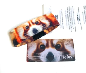 Pulsera ZOX **FIREFOX** Correa Plateada Mediana Nueva en Paquete con Tarjeta PANDA ROJO - Imagen 1 de 3