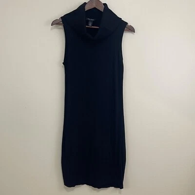 Vestido Casa Blanca Mercado Negro Pequeño Negro Tejido Capucha Sin Mangas Oficina Carrera Foto 1 de 4