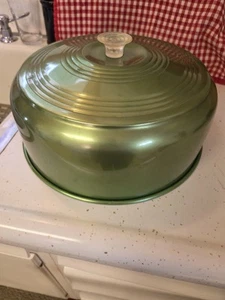Vintage Green Colored Aluminum Cake Cover Mcm Rare - Picture 1 of 13