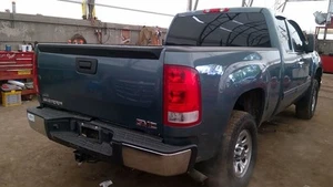 AC Condenser Fits 99-14 SIERRA 2500 PICKUP 6616188 - Picture 1 of 12