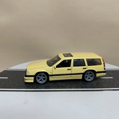 Hot Wheels Premium Car Culture Fast Wagons Volvo 850 Estate amarillo claro casi nuevo Foto 1 de 4