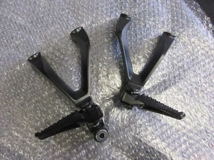 Honda CBR1000RR-R Fireblade 2020 2021 2022 2023 2024 NEW rear footrests - Picture 1 of 2