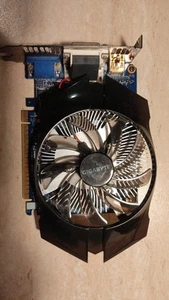 NVIDIA GEFORCE GT 640 2GB DDR3 SCHEDA VIDEO GRAFICA PCI EXPRESS X16 HDMI PC - Foto 1 di 3