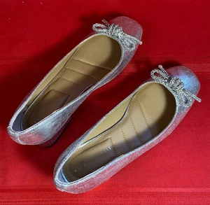 Kelly & Katie Jaya Women's Silver Glitter Pumps Size 6.5 Comfort Insole Great - Picture 1 of 20