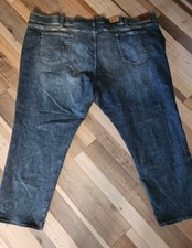Big Men's Lee Extreme Motion Straight Comfort Waist Jeans Size 60x30 Irregular