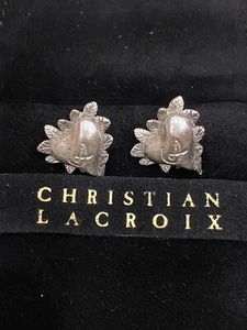 PENDIENTES AUTÉNTICOS VINTAGE CHRISTIAN LACROIX PLATEADOS CORAZÓN POSTE  - Imagen 1 de 3