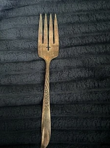 Wm.A rogers oneida ltd large serving fork - Picture 1 of 2