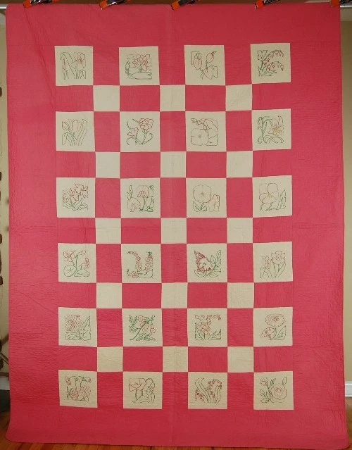 ELEGANTE Edredón Antiguo Vintage Años 30 Rubí McKim "Jardín de Flores" ~ ¡Borde Festoneado! Foto 1 de 4