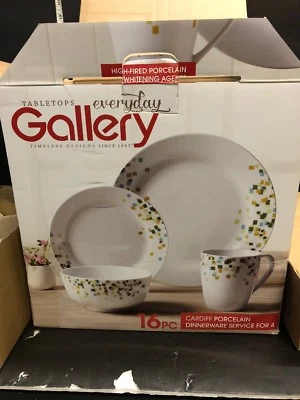 Nuevo juego de vajilla de cerámica para galería diaria de mesas de entrada de 16 piezas. Foto 1 de 4