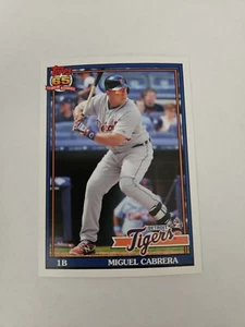 2016 Topps Baseball Card Miguel Cabrera 204 - Picture 1 of 2