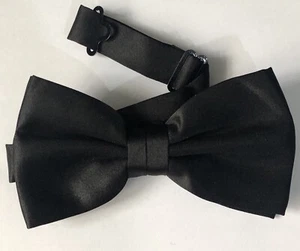 mens black bow tie - Picture 1 of 1