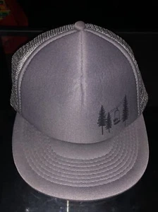 Ohana Brand Gray Snapback Trucker Hat - Picture 1 of 3