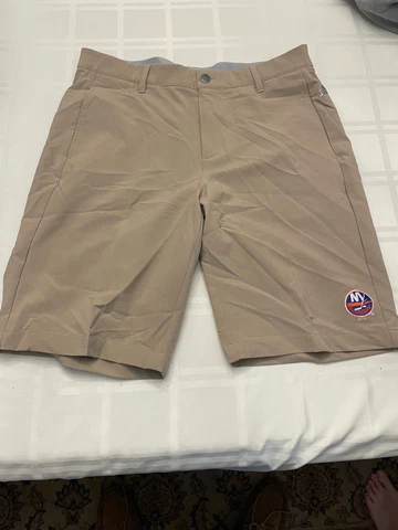 New York Islanders Khaki Shorts  33 Waist Cover