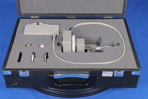 Kit de prueba analizador de impedancia Agilent 16451B accesorio de prueba dieléctrico hasta 30 MHz - Imagen 1 de 6