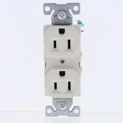 Receptáculo de salida dúplex Eaton Lt Almond COMERCIAL 5-15R 15A 125V a granel BR15LA Foto 1 de 3