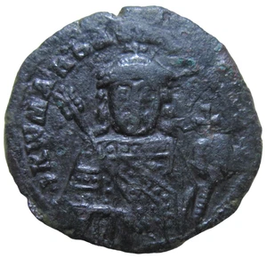 BIZANTINO. AE FOLLIS. CONSTANTINO VII y Romano I, c. 920-944 d.C. CONSTANTINOPLA - Imagen 1 de 3