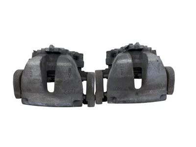 2021-2023 JUEGO PINZAS FRENO DELANTERO DERECHO E IZQUIERDO JAGUAR F-PACE X761 2.0L AWD (2) Foto 1 de 4