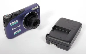 Canon PowerShot BLUE A2200 14.1MP Compact Digital Camera + new battery + charger - Picture 1 of 8