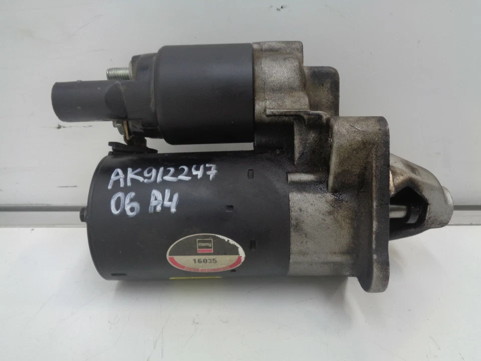Audi A4 Quattro 2005-2009 motor de arranque 3,2 L Aftermarket AK912247 Foto 1 de 4