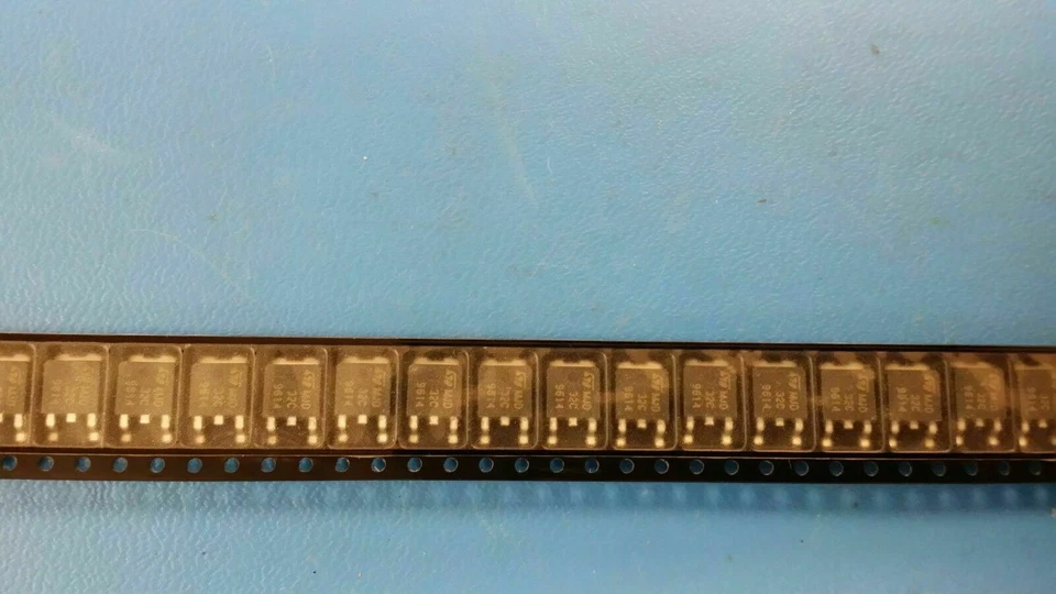 (10pcs) MJD32C Transistor GP BJT PNP 100V 3A 3-Pin(2+Tab) DPAK - Image 1 of 1