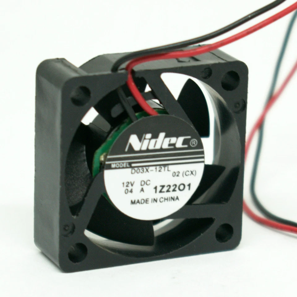 100pcs Nidec D03X-12TL 30x30x10mm 3010 12V 0.4A 2pin 5 Blades DC Brushless Fan - Image 1 of 4
