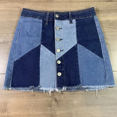 Mini falda vaquera de retazos de mezclilla AEO American Eagle Hi-Rise Festival para mujer 2 Foto 1 de 4