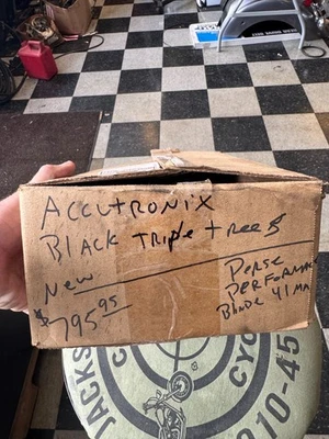 Accutronix triple trees Black 41mm - Image 1 of 4