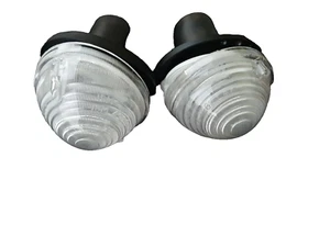 2 FANALI POSIZIONE/FRECCE FIAT 500 EPOCA MOD F BASE IN PLASTICA CON GUARNIZIONI - Imagen 1 de 6