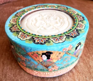 Punch Studio Triple Milled Luxury Green Tea Soap 5oz Bar -Flower Top Chinese Box - Picture 1 of 11