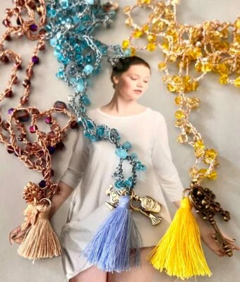 Collana Uncinetto Nappina Filato Prezioso Swarovski argento tibetano e bronzo - Immagine 1 di 2