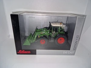 Schuco Fendt 313 Vario mit Frontlader im Maßstab 1:32 - Bild 1 von 6
