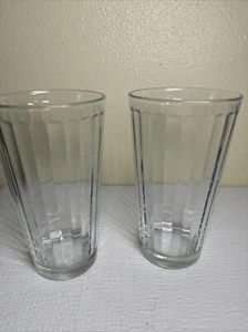 Vintage Tumblers Drinking Glasses Set of 2 Clear vertical lines milkshake etc - Picture 1 of 4