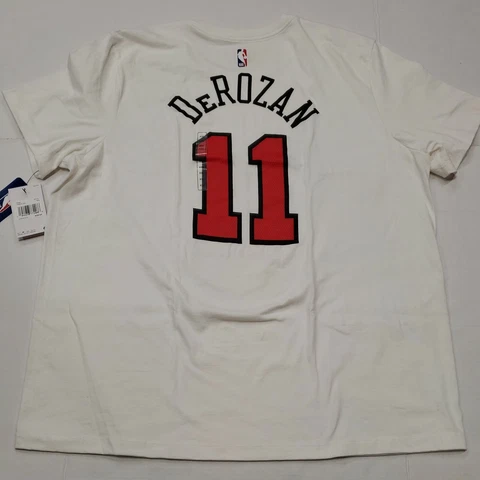 NWT Chicago Bulls DeMar DeRozan White Nike Jersey T-Shirt 2XL New With Tags Cover