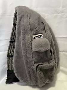 Kavu 4 Rope Sling Bag grau flauschig verstellbar dreifarbiger Riemen 2 große Taschen - Bild 1 von 9