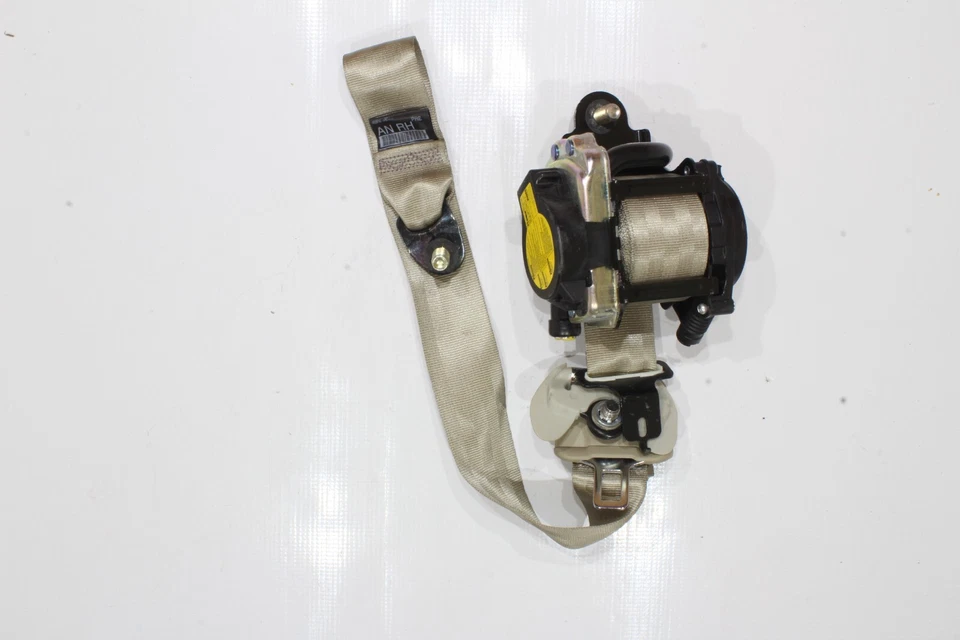 2020 2021 2022 SUBARU LEGACY PASSENGER FRONT SEAT BELT- TAN OEM — 第 1/1 张图片