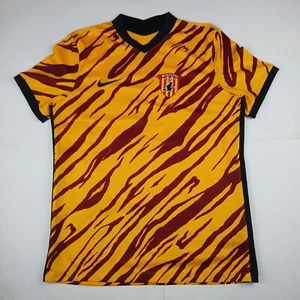 Benevento Calcio 2022-2023 Home Football Shirt Size : L - Picture 1 of 9
