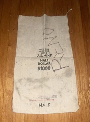 Vntage US Mint Bank Bag RENO $1000 half dollar Canvas Bank Bag - Image 1 of 2