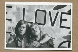 CHIGAGO, (Love) 1968, Photograph by Burt Glinn FOTOFOLIO POSTCARD - Picture 1 of 2