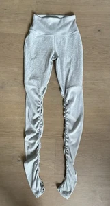 Alo Yoga Leggings High Rise Seamless Stretch Scrunch grau Gr. XS - Bild 1 von 4