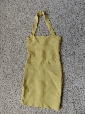 Vestido Herve Leger X Forever 21 Amarillo Dorado Halter Vendaje, Talla M Foto 1 de 4