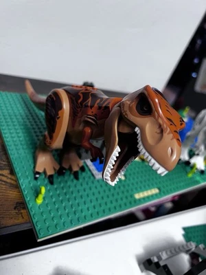 LEGO Jurassic World TREX04 Tyrannosaurus rex Dinosaurio USADO Foto 1 de 4