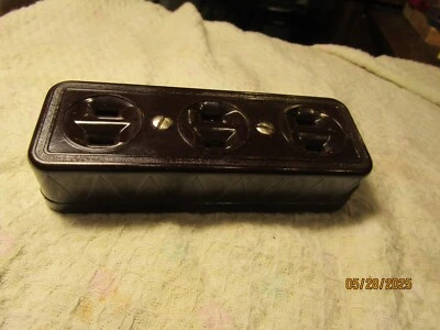 Vintage Snapit Art Deco Baquelita Marrón 3 Tomas 2 Puntas Cableado Nuevo de Lote Antiguo Foto 1 de 4