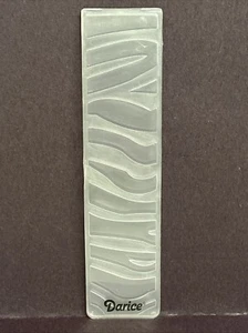 Darice Slimline Mini Embossing Folder Wood Grain Card Making Scrapbooking Crafts - Picture 1 of 2