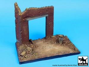Black Dog 1/72 Factory Entrance Section (125mm x 75mm) [Diorama Base] D72002 - Bild 1 von 1
