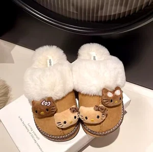 Adorable Hello Kitty Fuzzy Slippers – Women’s US 5.5-6.5 – New with Box! - Picture 1 of 4