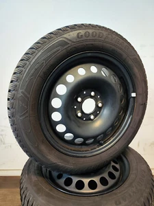 4 ruedas de invierno 205/60R16 GoodYear Ultragrip 9+ llantas de acero de 16" - Imagen 1 de 3