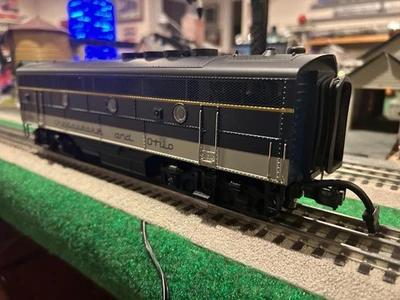 MTH 20-2125-4 Chesapeake and Ohio Powered F-3B Unit NIB - Image 1 of 3
